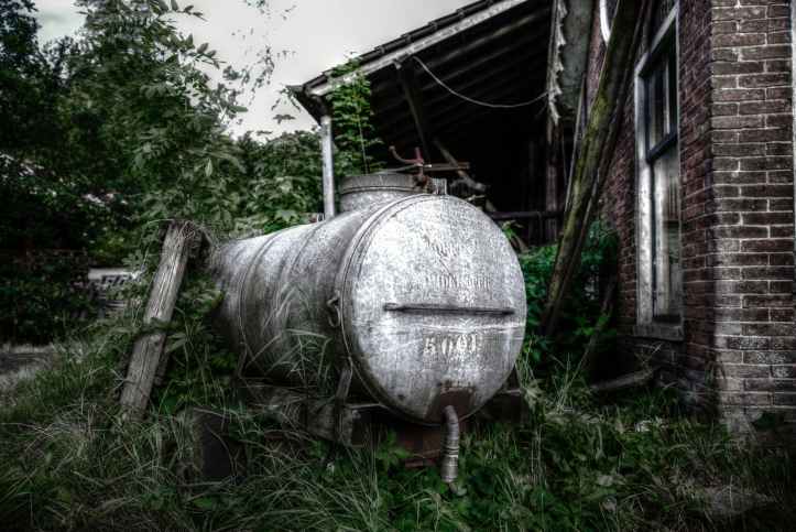 abandoned antique architecture broken