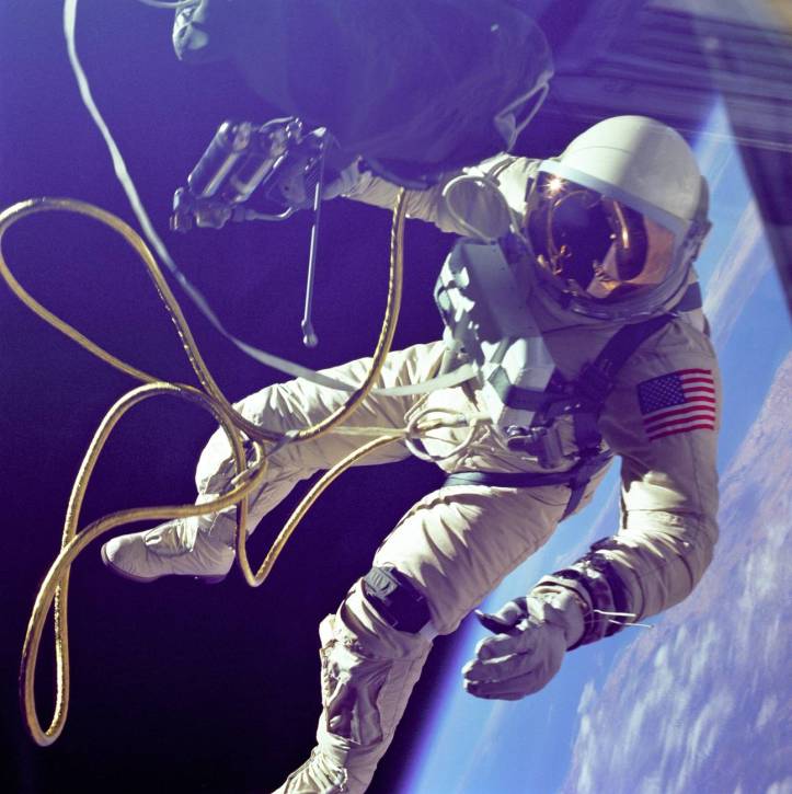 astronaute astronomie cosmonaute espace